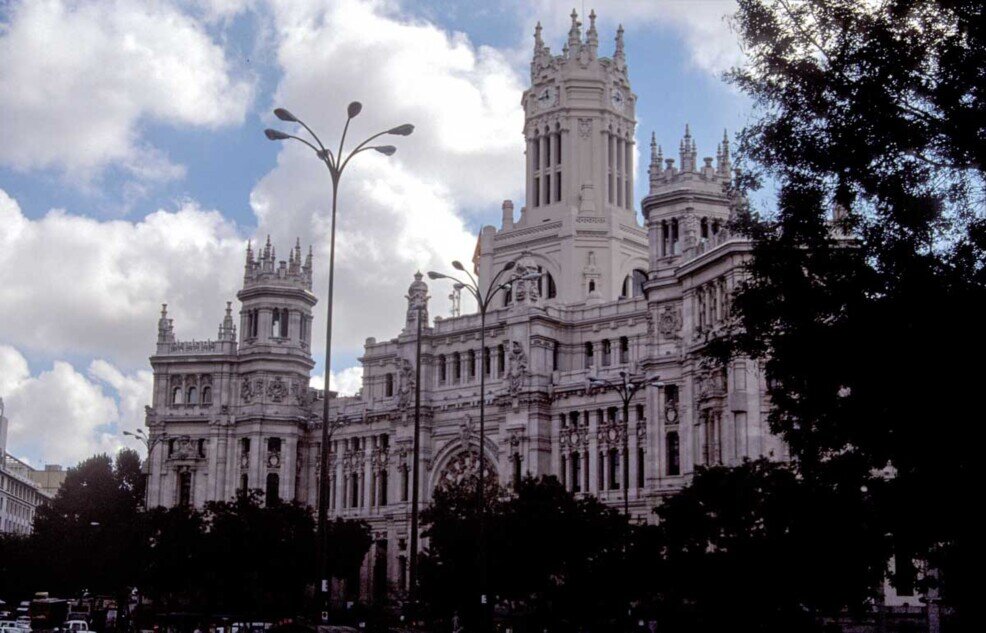 Le poste di Madrid, Comune di Madrid