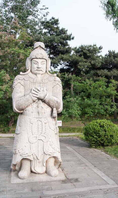 Statua di marmo sulla via sacra di Changling.