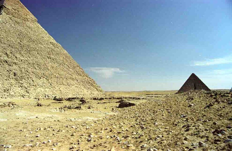 Le piramidi di Cheope e Micerino in Egitto